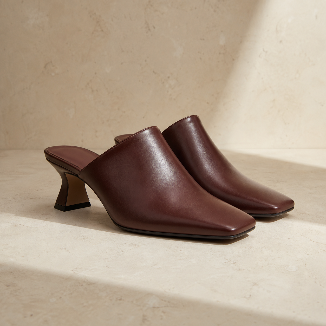 26SS SCULPTED LEATHER MULE